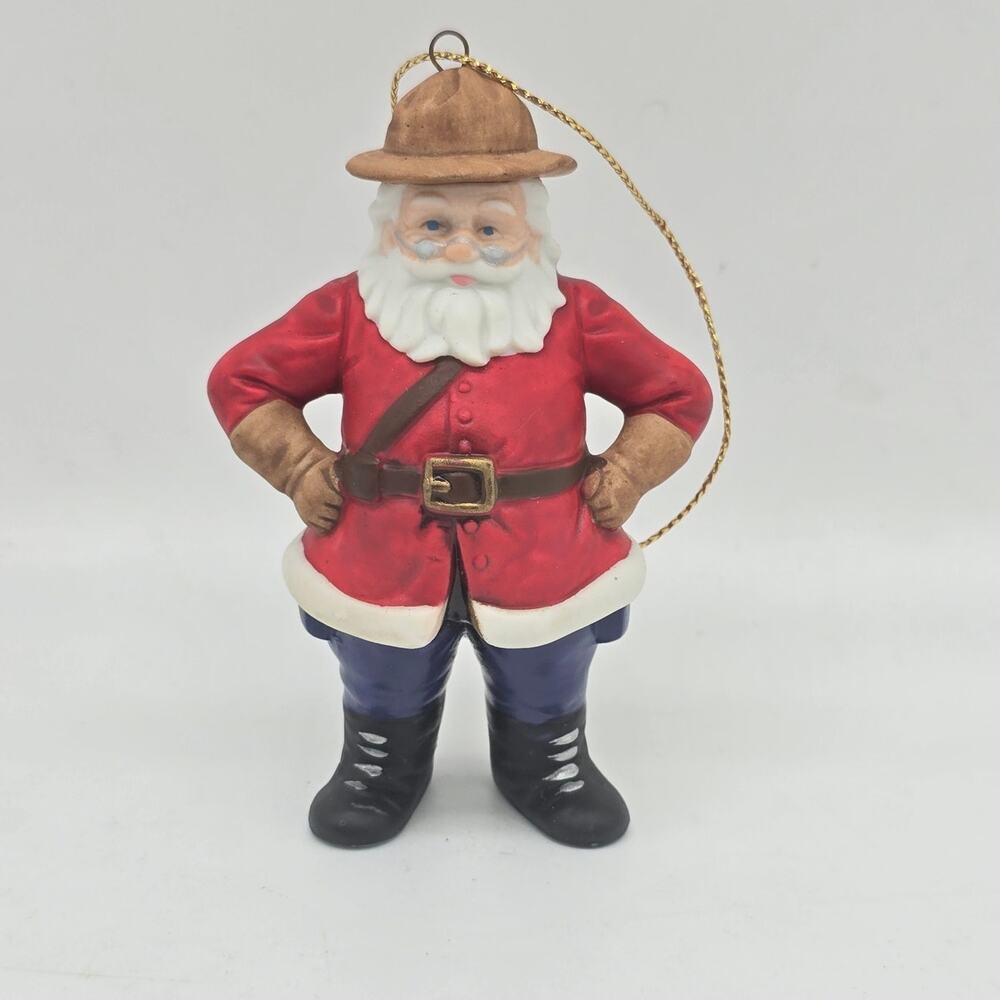 Vintage Danbury Mint Santa Around the World Christmas Tree Ornament-Canada